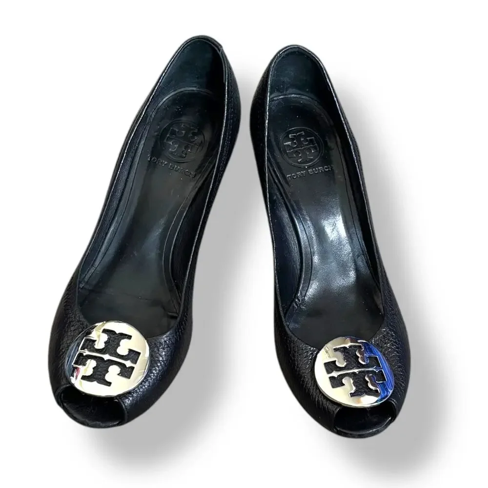 Tory Burch Sally Black‎ Pebbled Leather Wedge Peep Toe Pumps Gold Medallion Logo